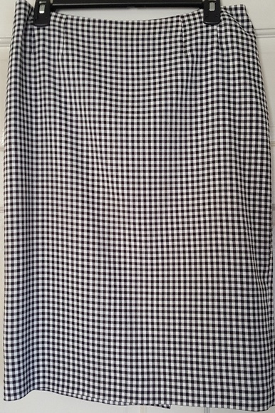 Jones Studio Dresses & Skirts - GUC Black & White Checkered Skirt